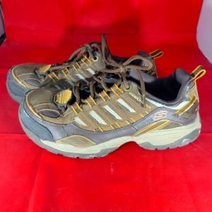 Sketchers Shoes alloy toe slip resistant safety toe 76829 Size 9.5